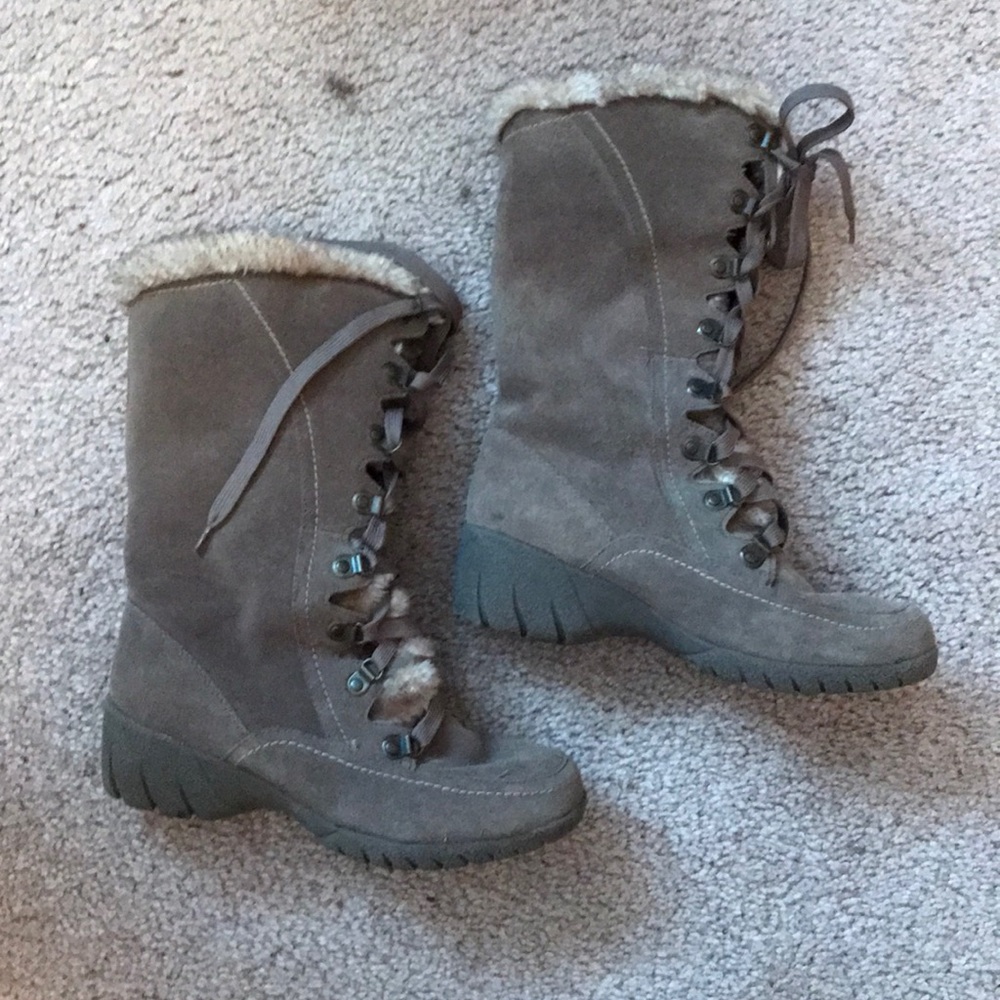 Faux fur suede boots